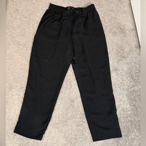 Zara Women’s  Black Cropped Ankle Pants